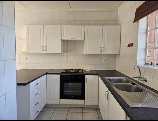 2 BEDROOM APARTMENT FOR SALE IN ELARDUSPARK